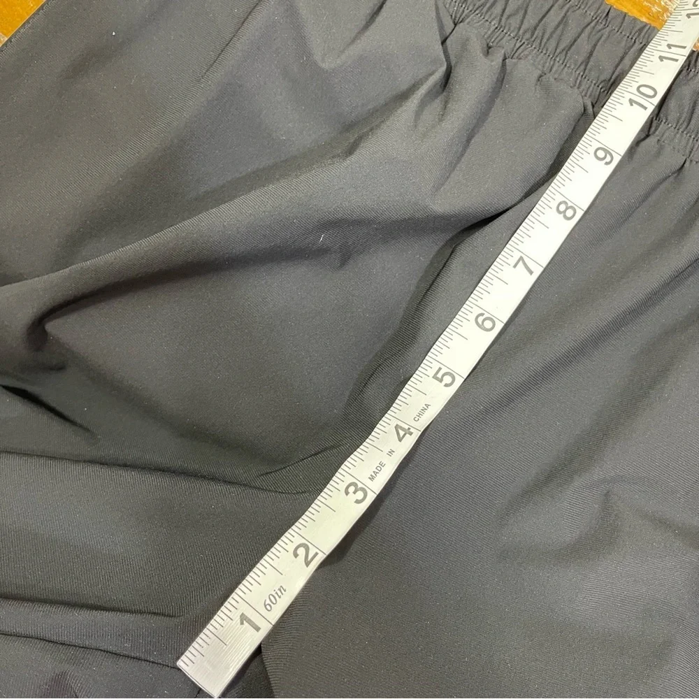 Save The Duck Women’s pant Size 2/M Color Black - Picture 12 of 15